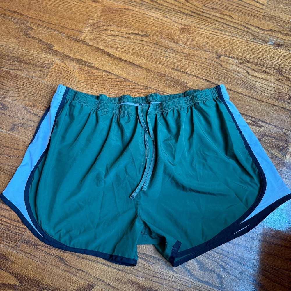 3X Women’s Green, Black, White Athletic Running Shorts